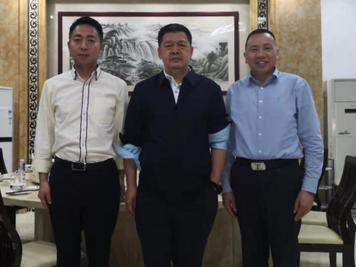 中紀(jì)委國(guó)際合作局郭松江局長(zhǎng)、人民日?qǐng)?bào)社馬海濤副總編親臨新望視察指導(dǎo)